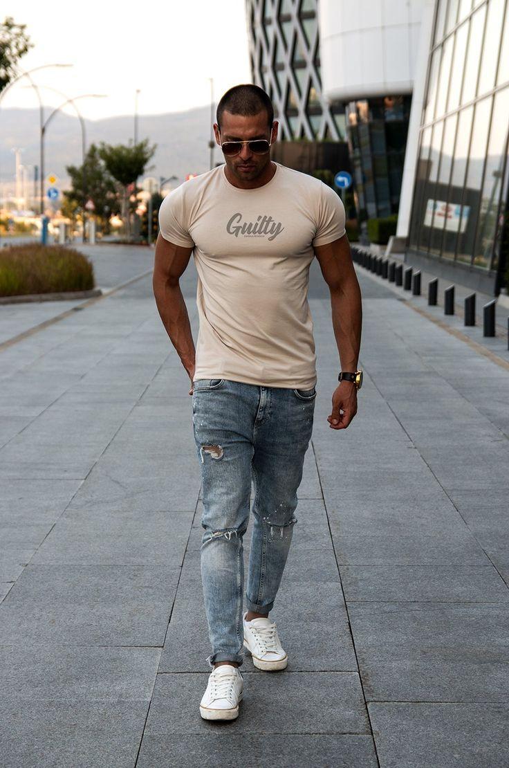 best fitting mens tshirt