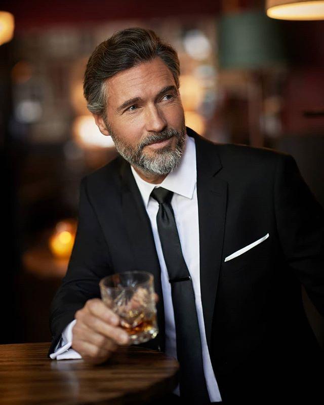 Slim Fit Christmas Shirt