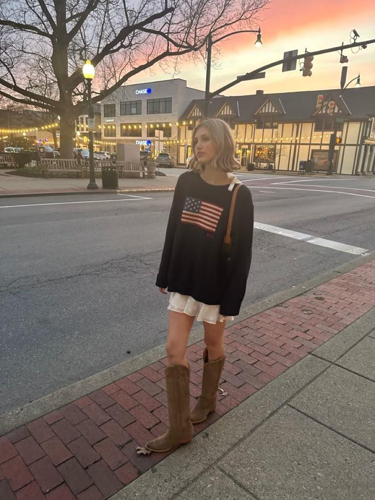 DIY Pregnancy Shirt with American Flag Design