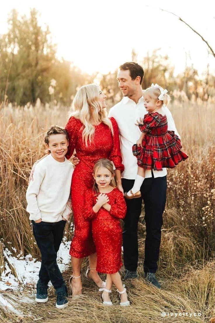 Family Christmas Sweatshirts Outdoors Snow