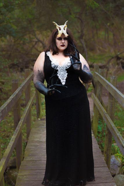 Plus Size Witch Halloween Costume
