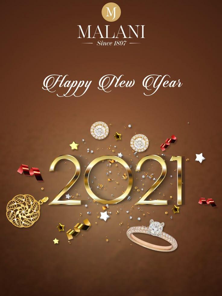 Woman wearing a gold necklace for New Year's Eve celebration