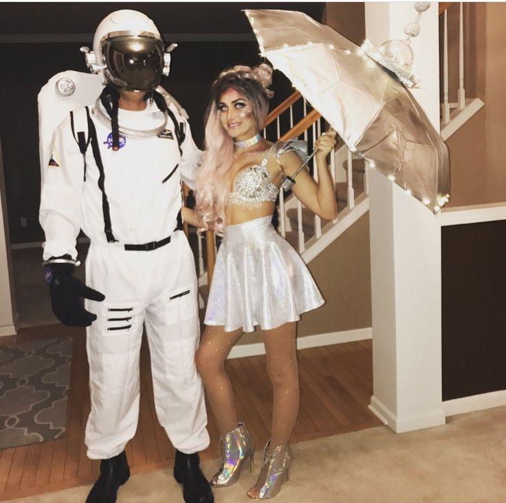 astronaut and alien couple costume